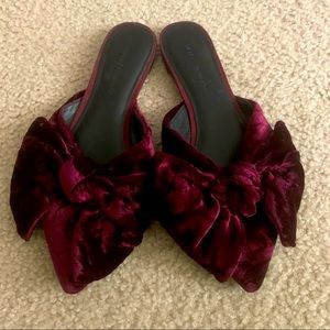 Rebecca Minkoff Alexis Bow Mule in crushed velvet (Size 10)